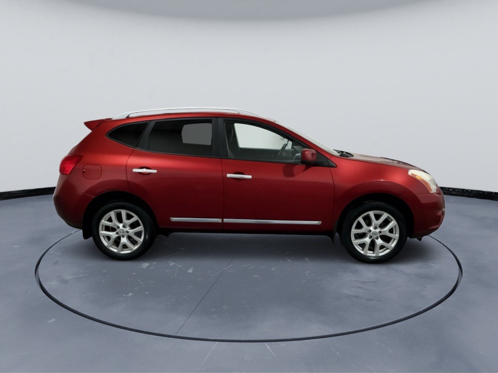 2011 Nissan Rogue Image 2