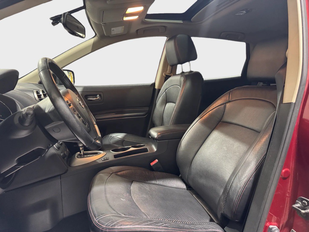 2011 Nissan Rogue Image 9