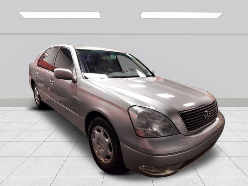 2001 Lexus LS Image 1