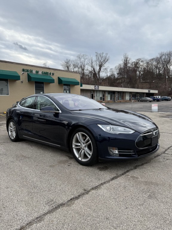 2015 Tesla Model S Image 7