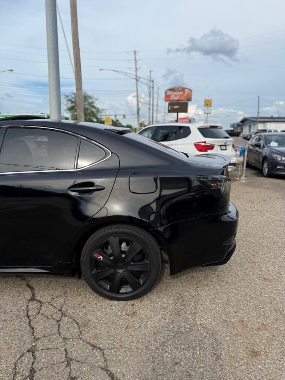 2006 Lexus IS Image 9