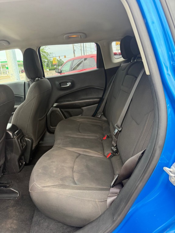 2019 Jeep Compass Image 11