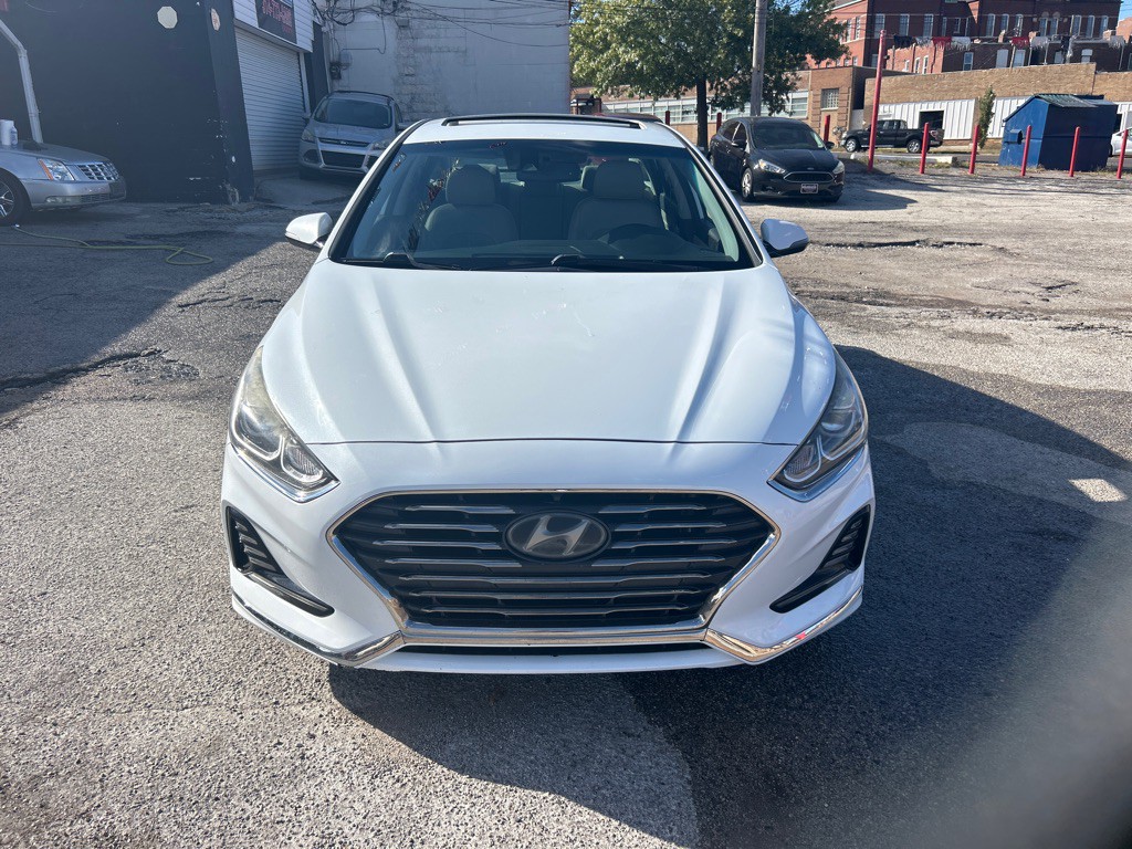 2018 Hyundai Sonata Image 2