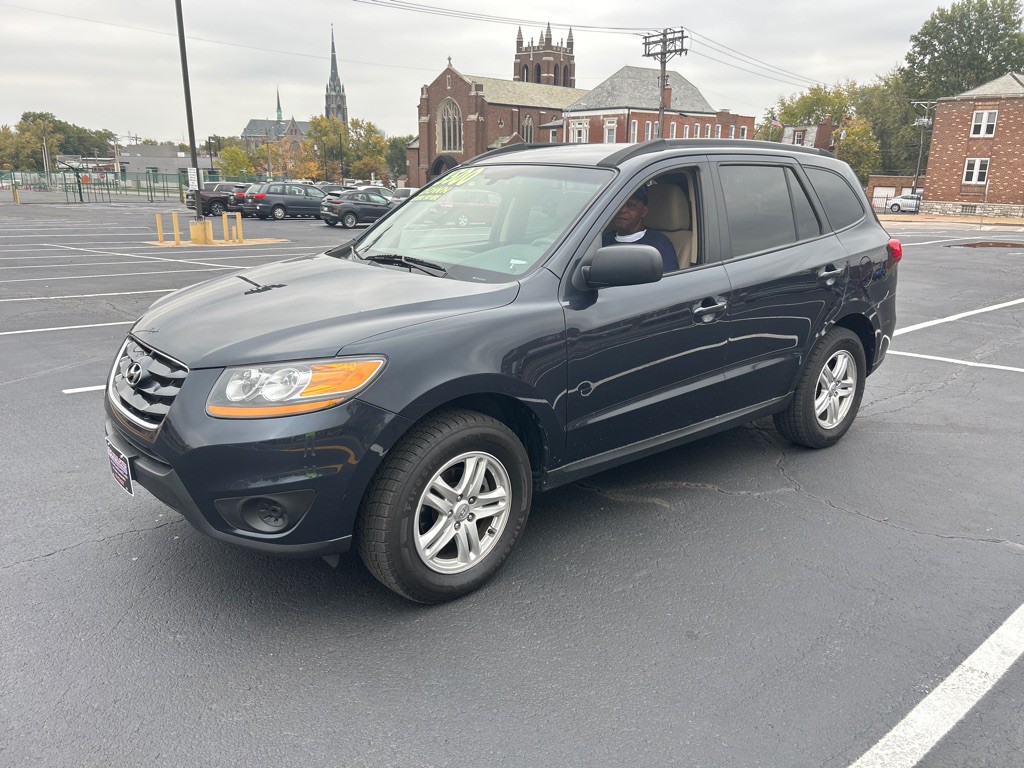 2011 Hyundai Santa Fe Image 3