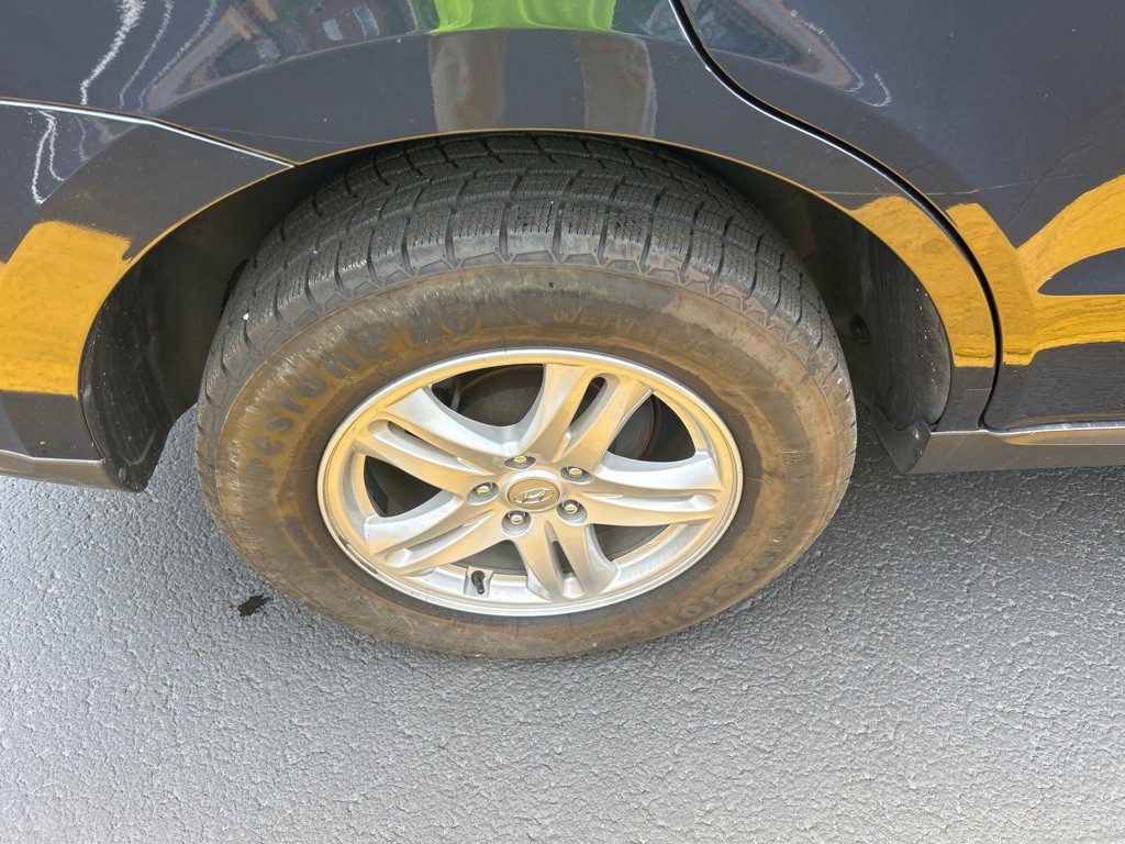 2011 Hyundai Santa Fe Image 5