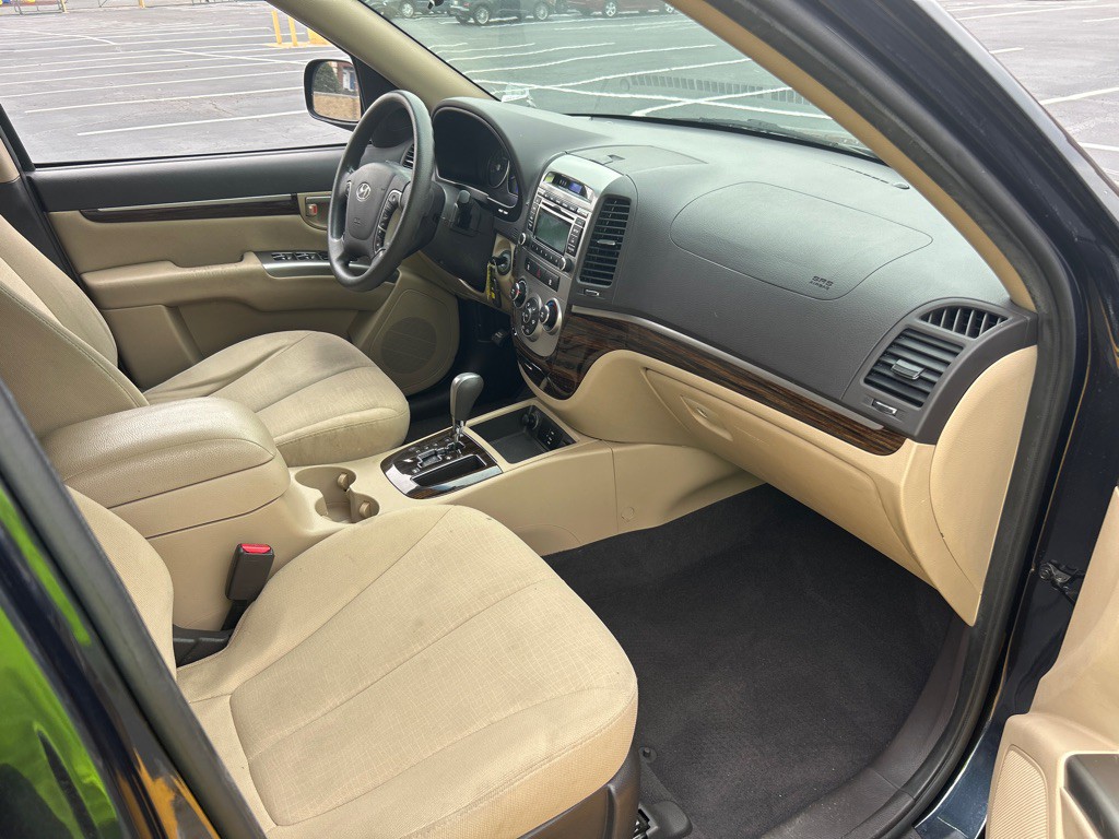 2011 Hyundai Santa Fe Image 6