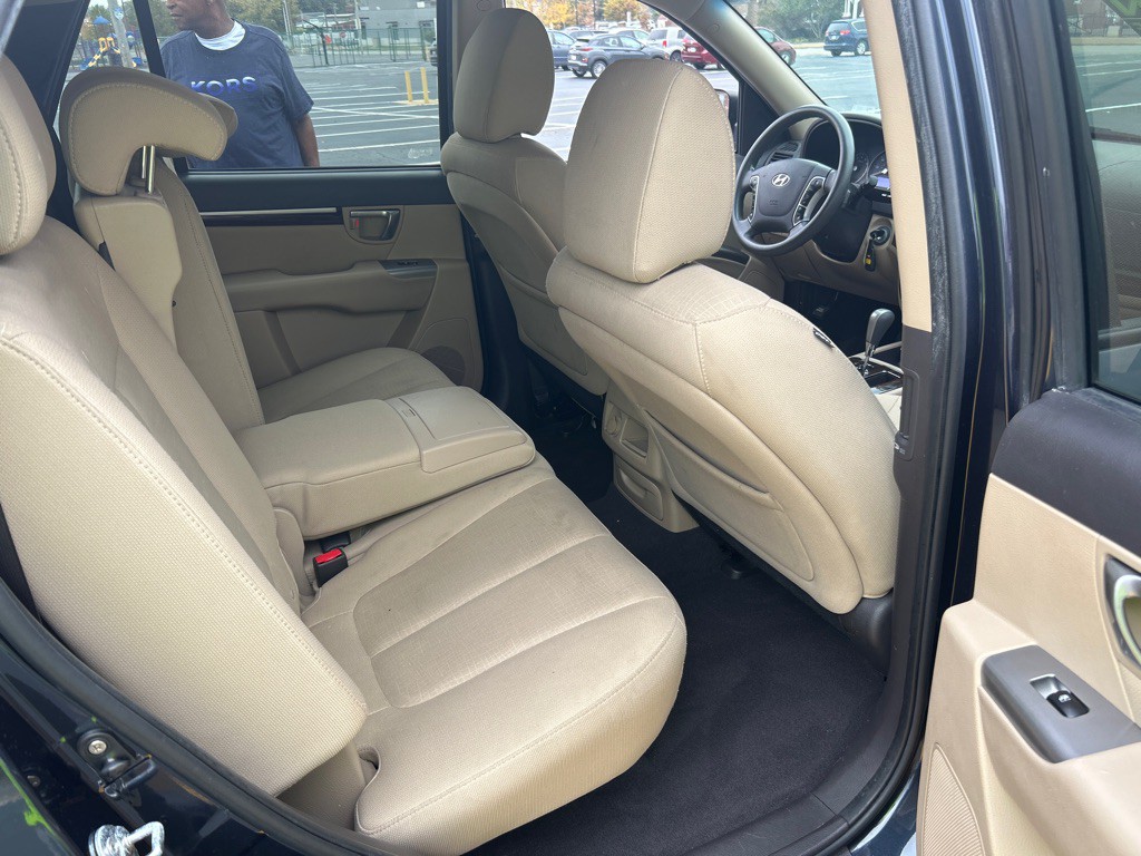 2011 Hyundai Santa Fe Image 7