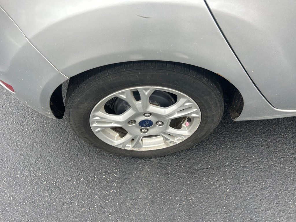 2014 Ford Fiesta Image 5