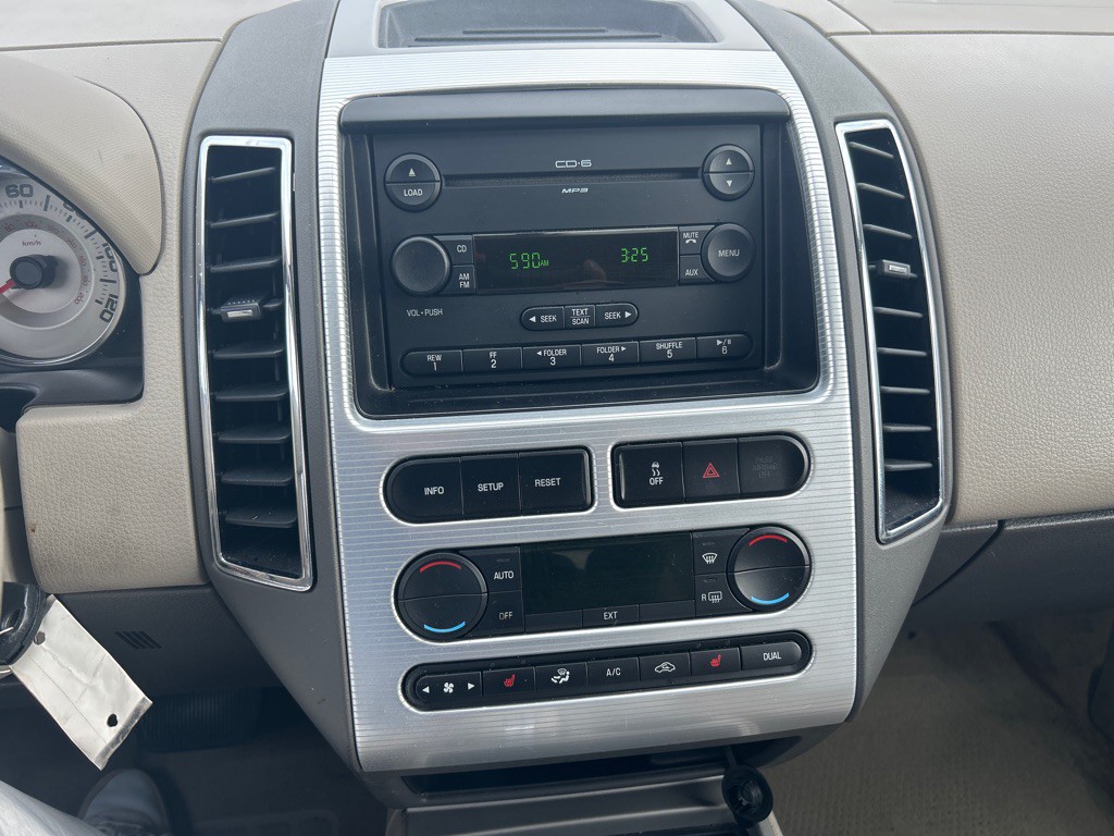 2007 Ford Edge Image 8