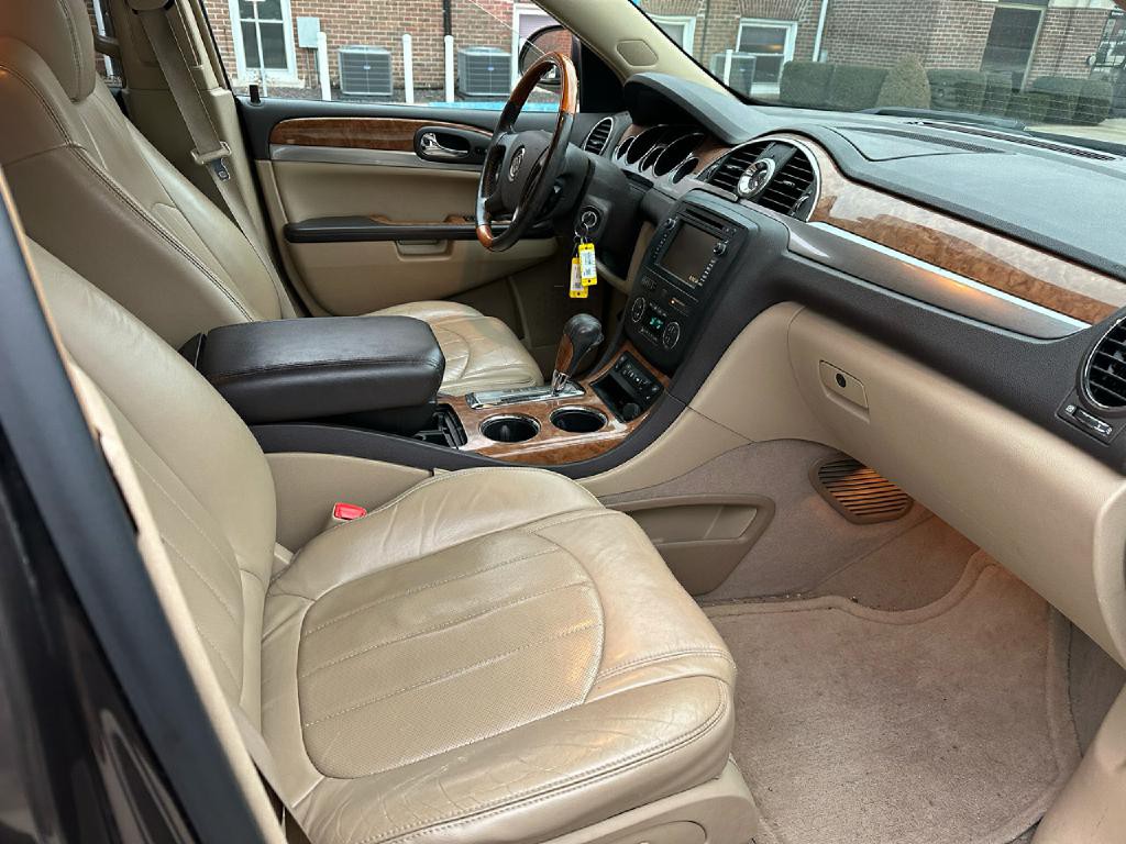 2008 Buick Enclave Image 17