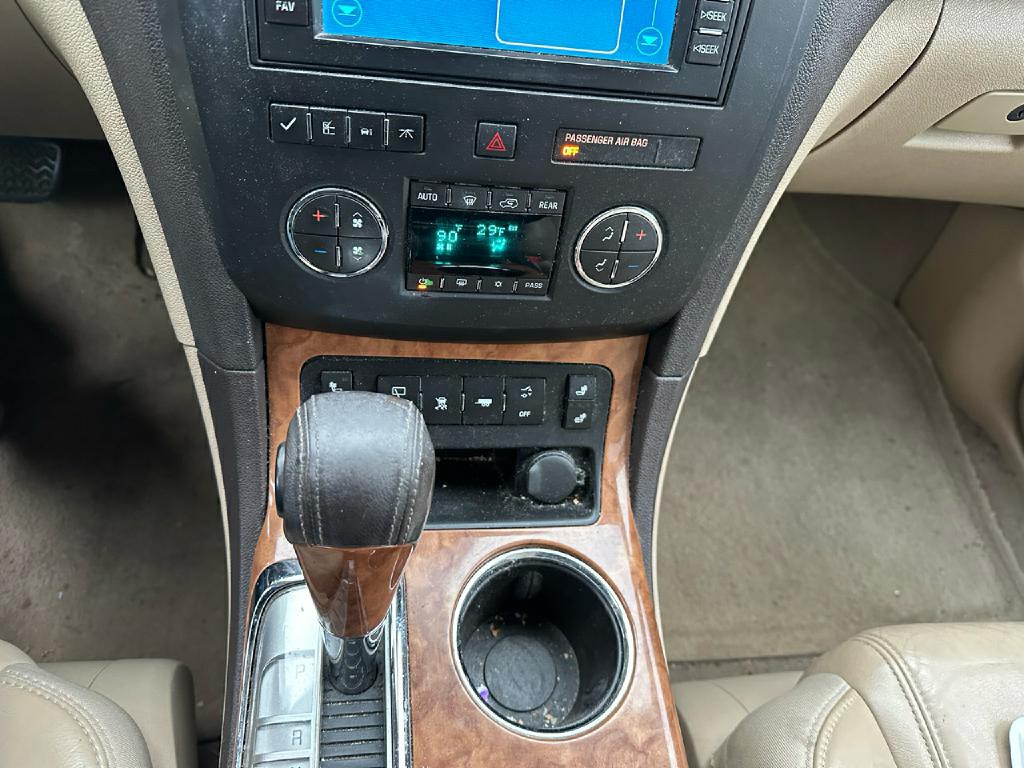 2008 Buick Enclave Image 21