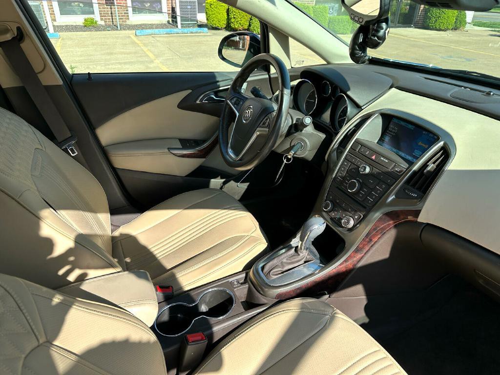 2014 Buick Verano Image 17