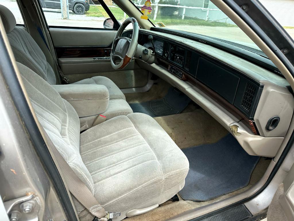 1997 Buick LeSabre Image 13