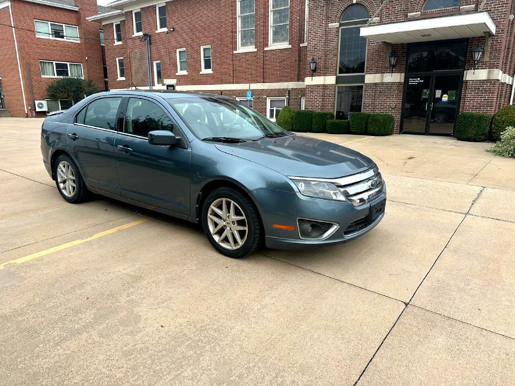 2011 Ford Fusion Image 3