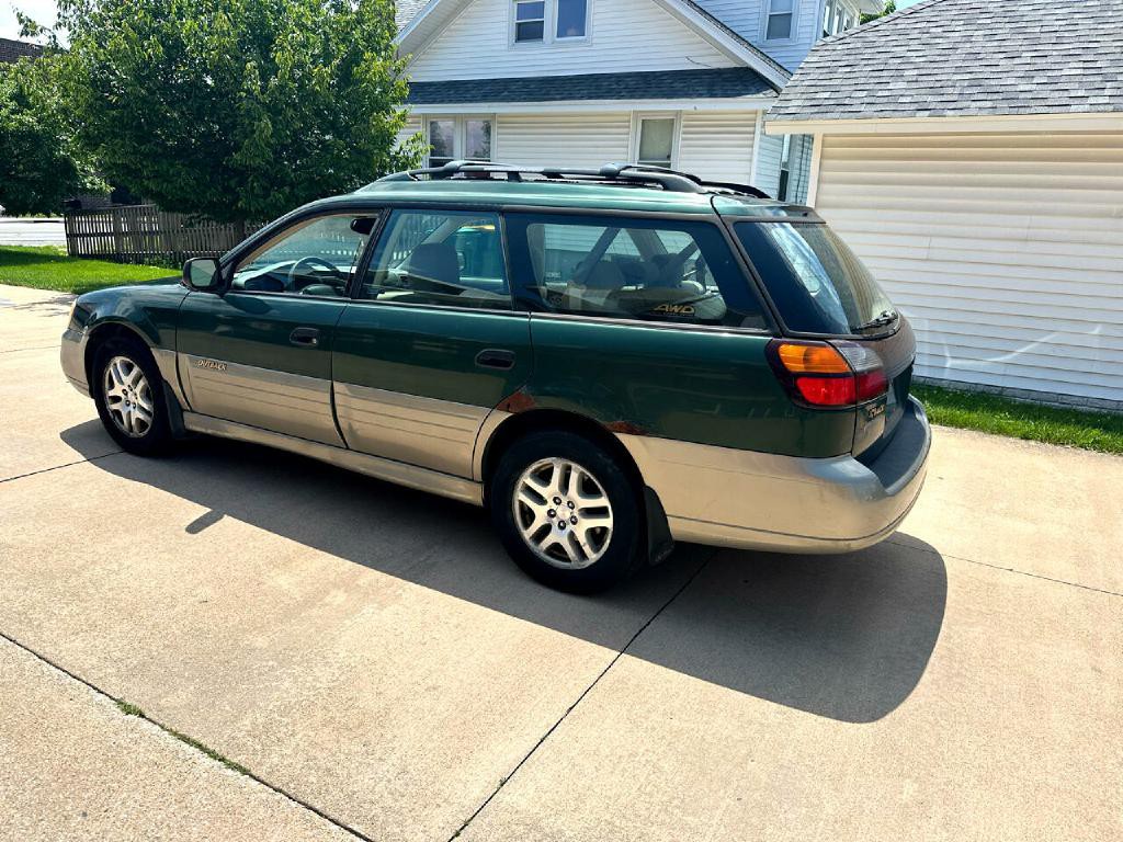 2003 Subaru Outback Image 10
