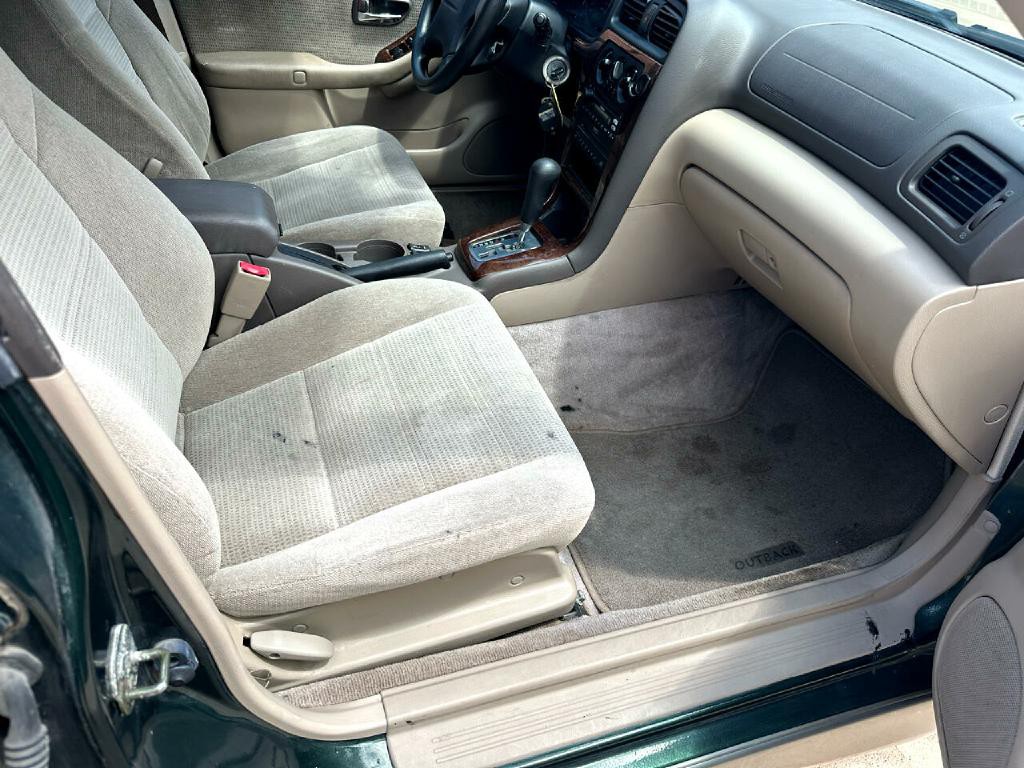 2003 Subaru Outback Image 19