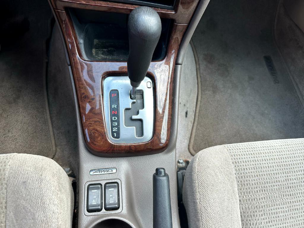 2003 Subaru Outback Image 25