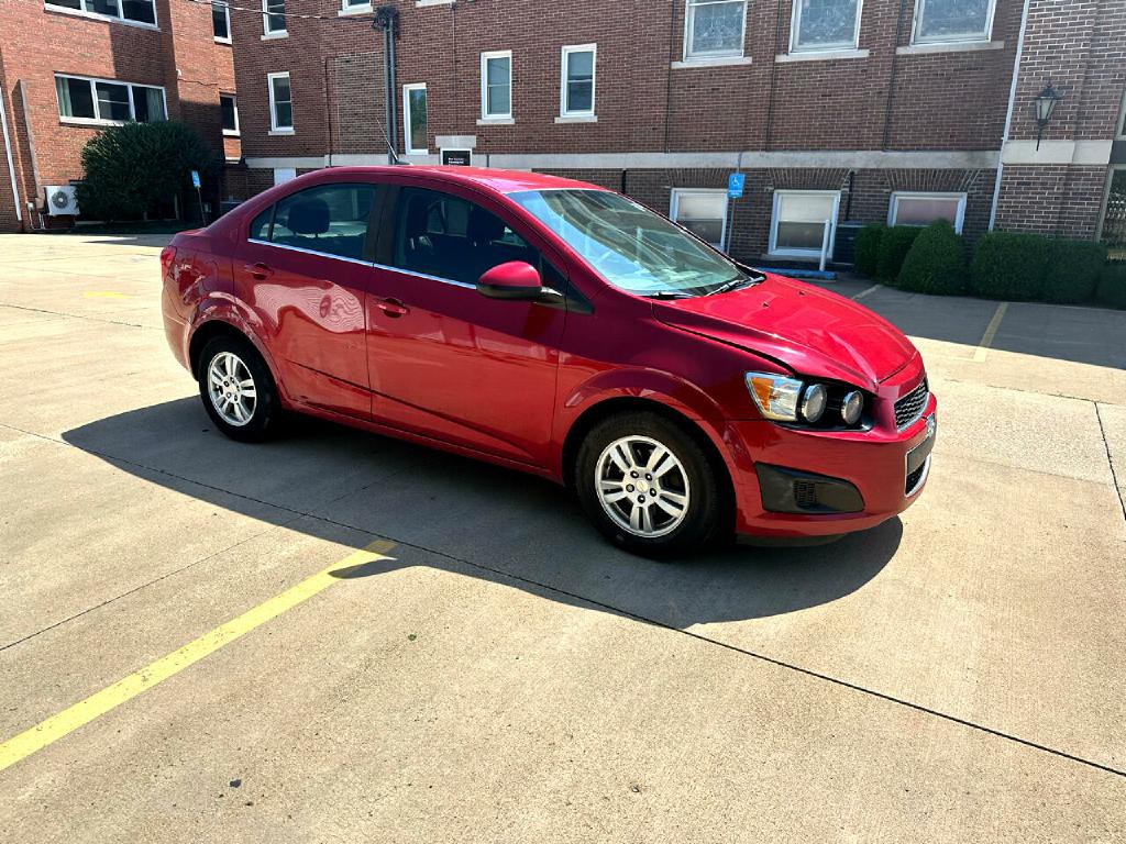 2013 Chevrolet Sonic Image 4