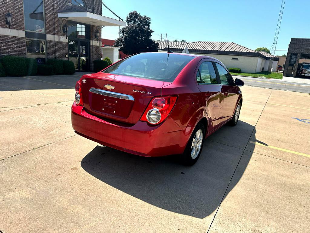 2013 Chevrolet Sonic Image 7