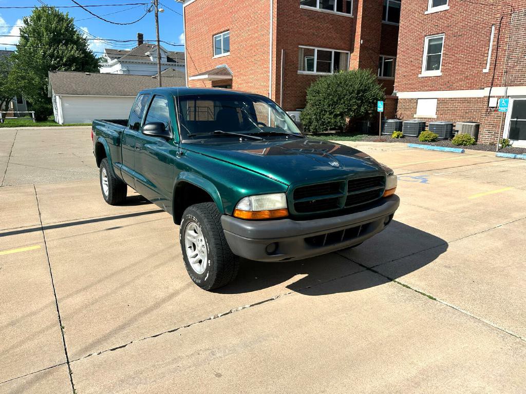 2003 Dodge Dakota Image 2
