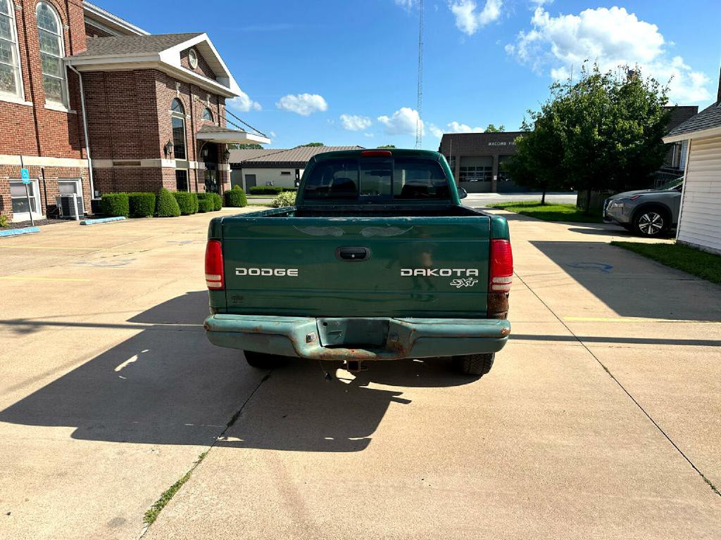 2003 Dodge Dakota Image 8
