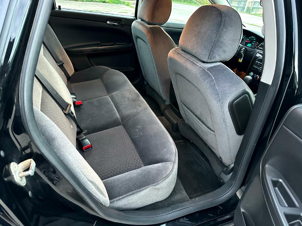 2013 Chevrolet Impala Image 16
