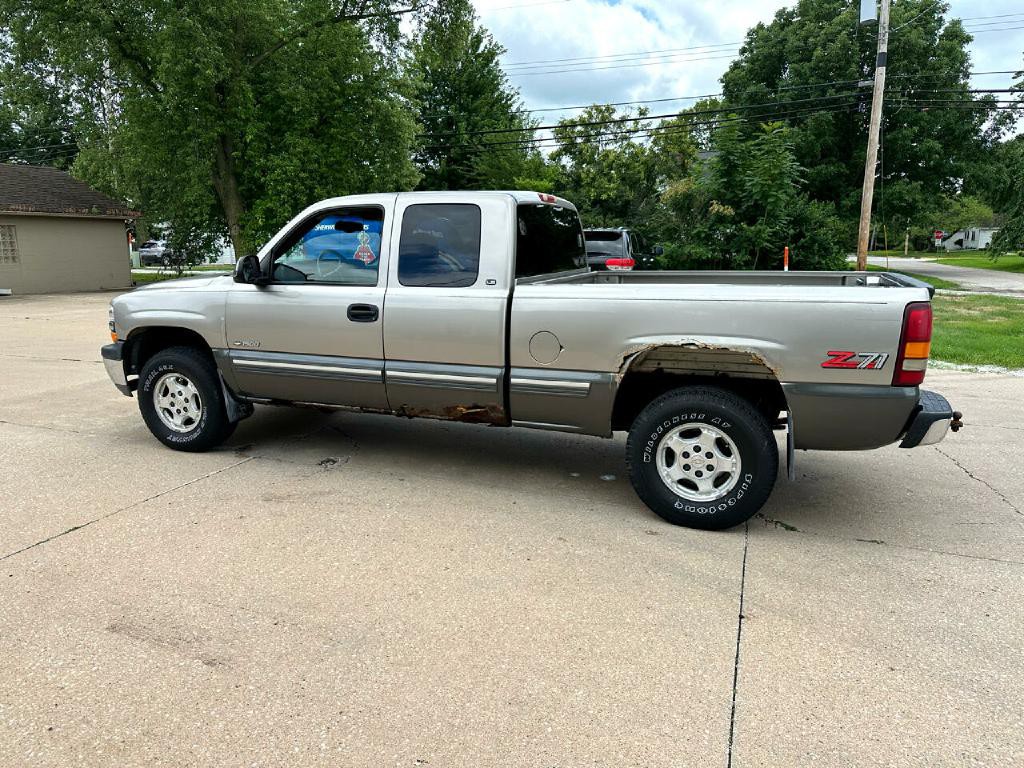 2000 Chevrolet Silverado 1500 Image 9