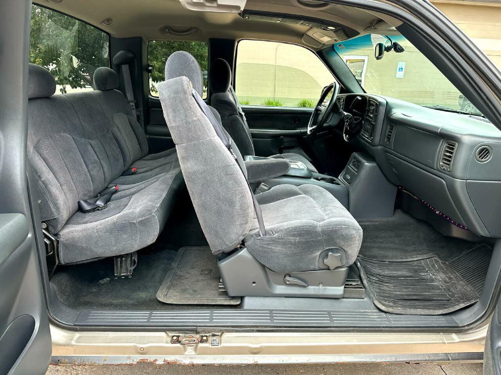 2000 Chevrolet Silverado 1500 Image 14