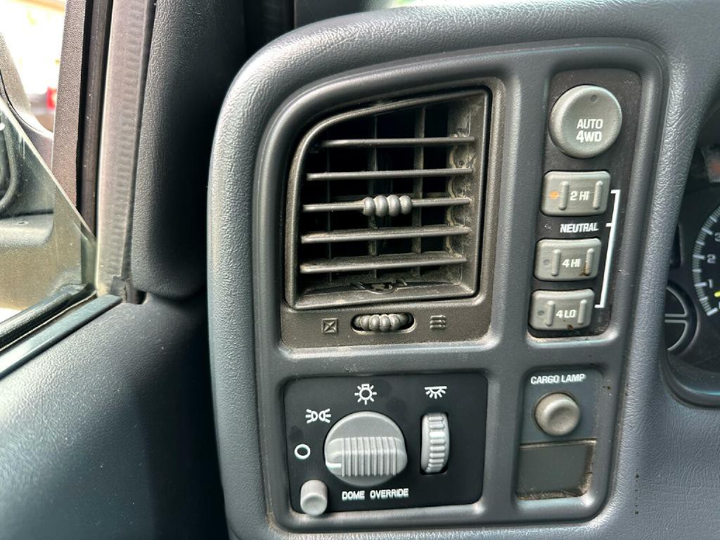 2000 Chevrolet Silverado 1500 Image 19