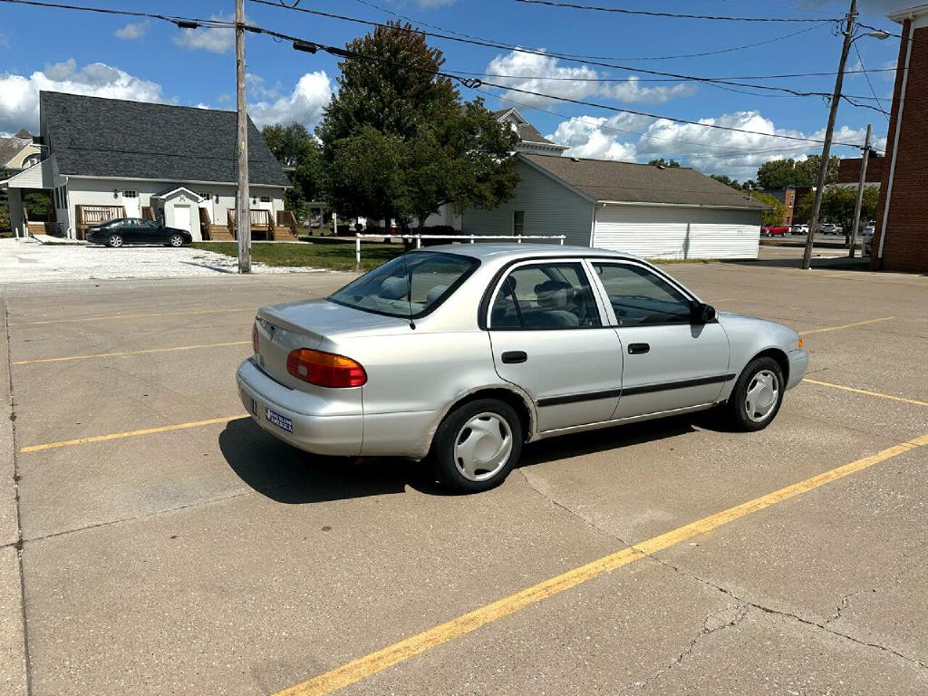 2001 Chevrolet Prizm Image 5