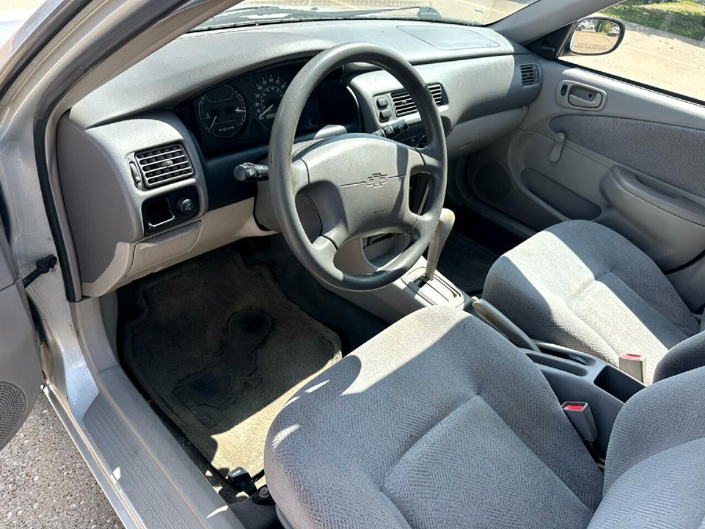 2001 Chevrolet Prizm Image 17
