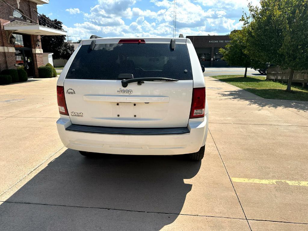 2010 Jeep Grand Cherokee Image 8