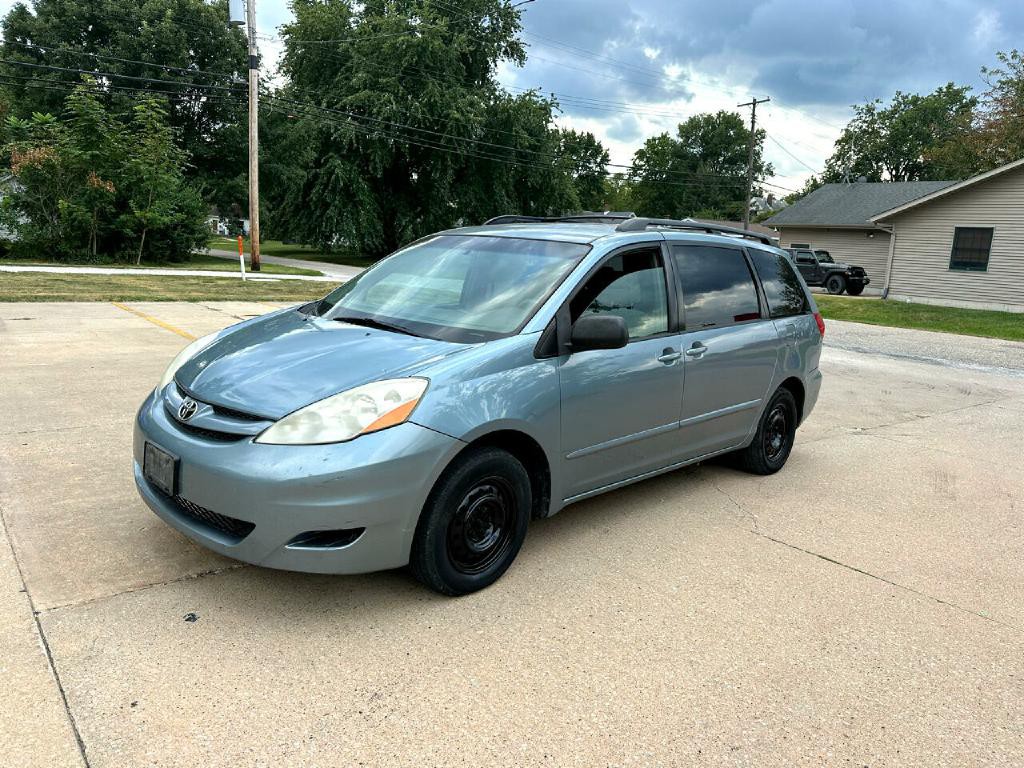 2008 Toyota Sienna Image 10