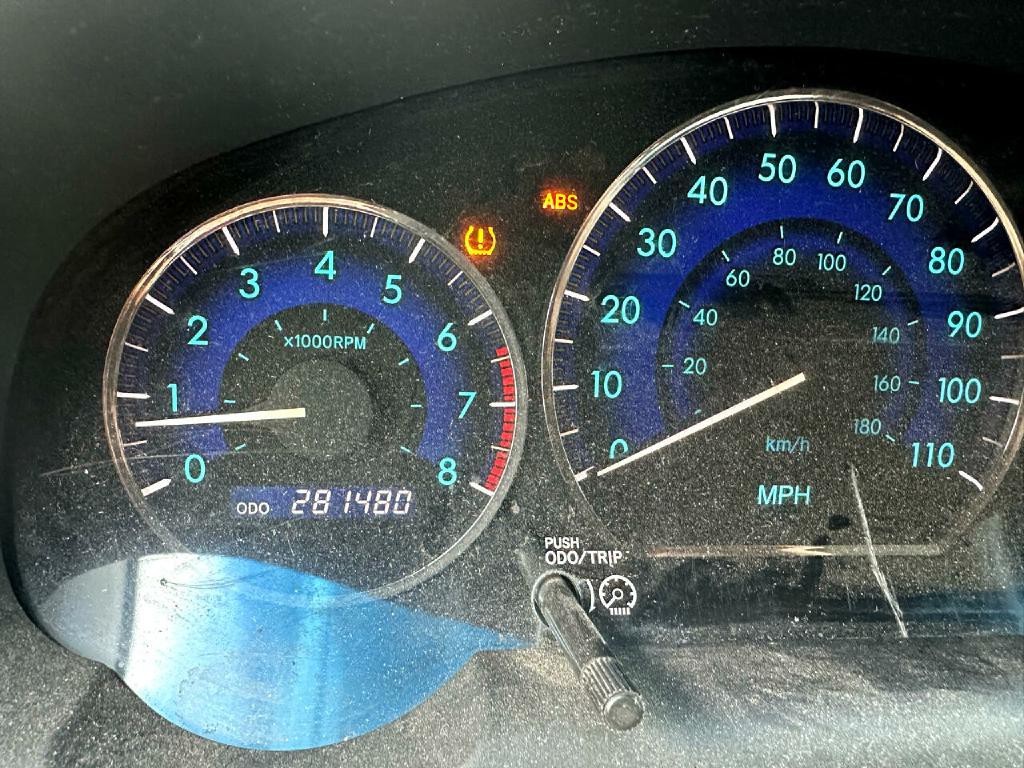 2008 Toyota Sienna Image 25