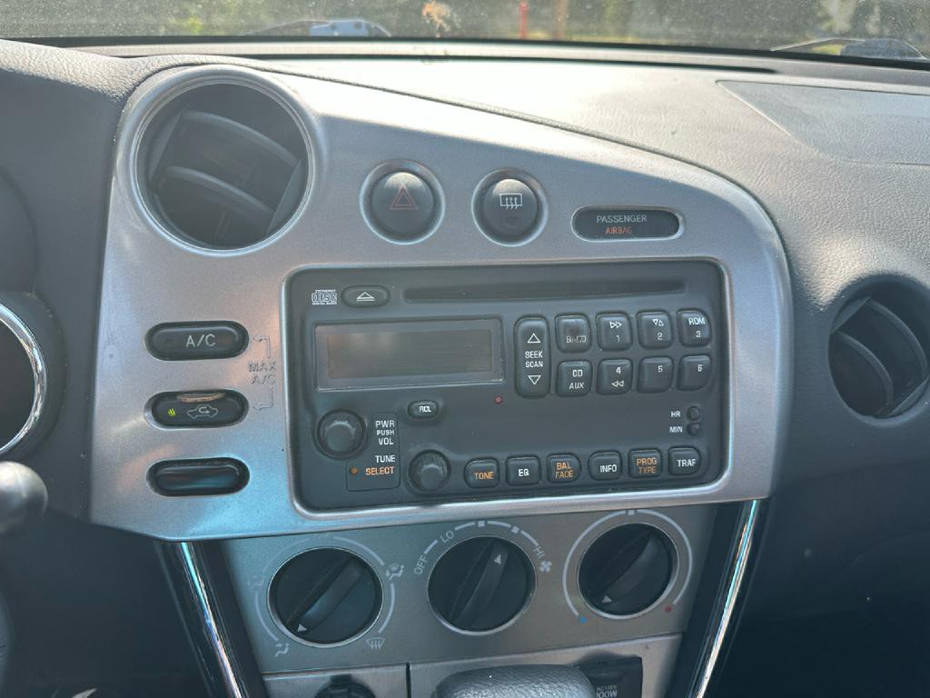 2005 Pontiac Vibe Image 20