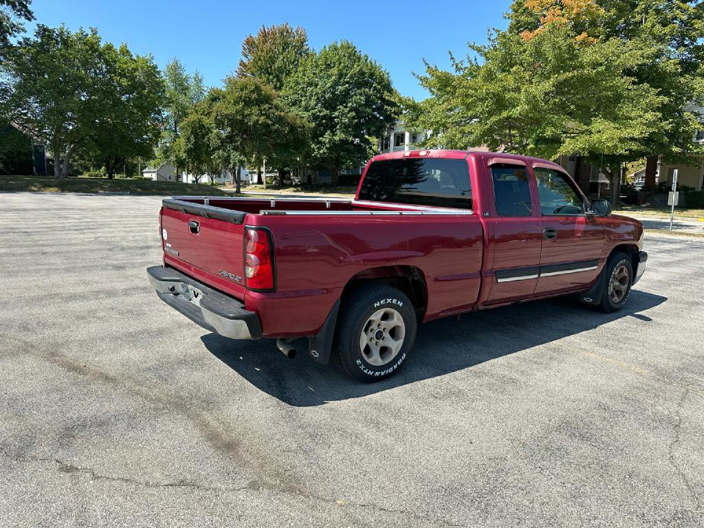 2004 Chevrolet Silverado 1500 Image 6