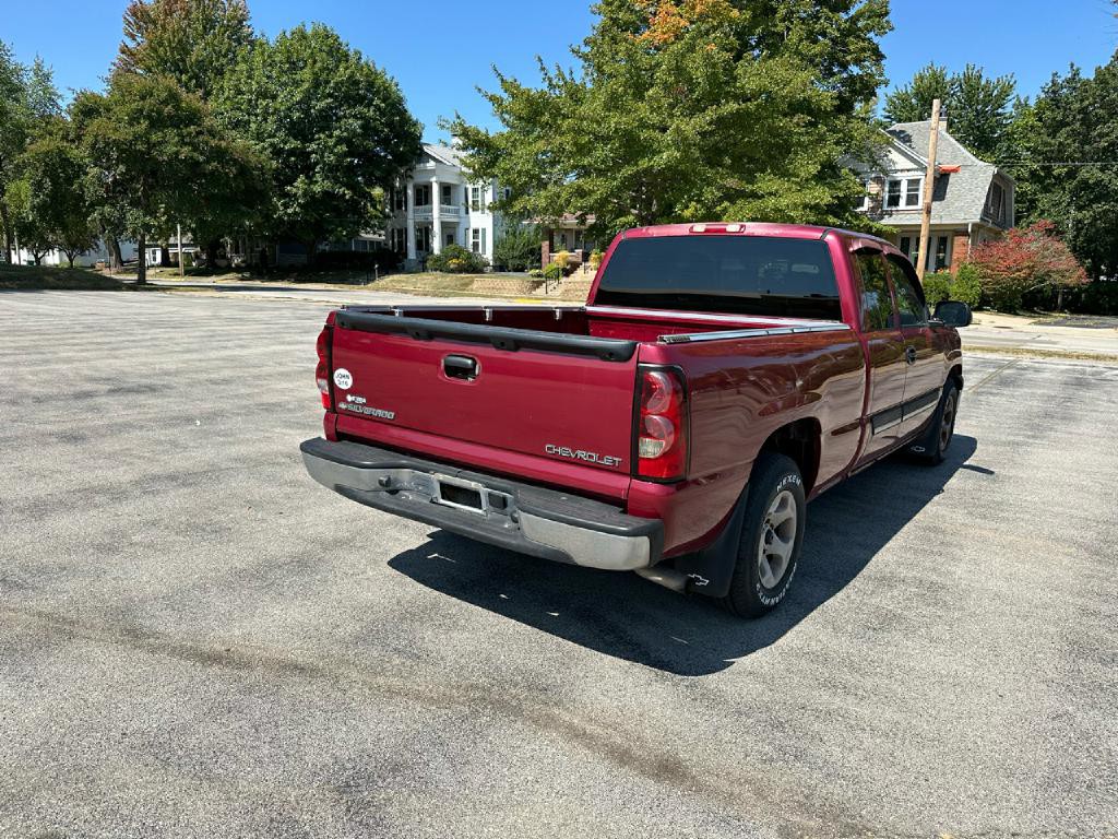 2004 Chevrolet Silverado 1500 Image 7