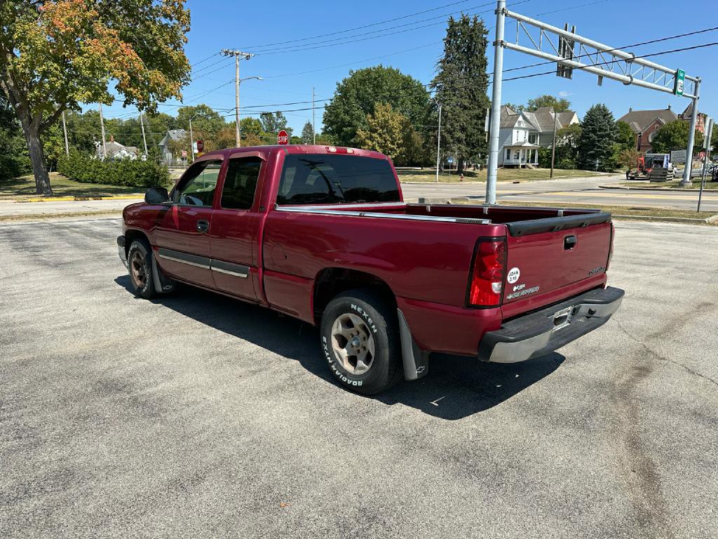 2004 Chevrolet Silverado 1500 Image 10