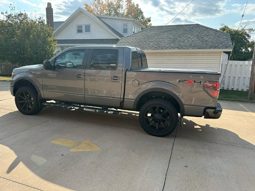 2011 Ford F-150 Image 11