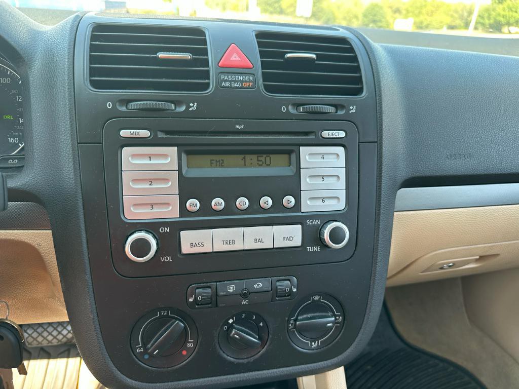2008 Volkswagen Jetta Image 20