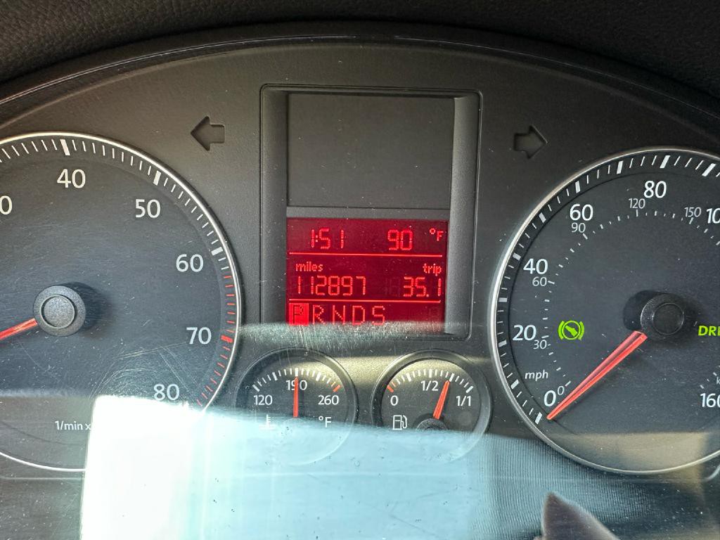 2008 Volkswagen Jetta Image 24