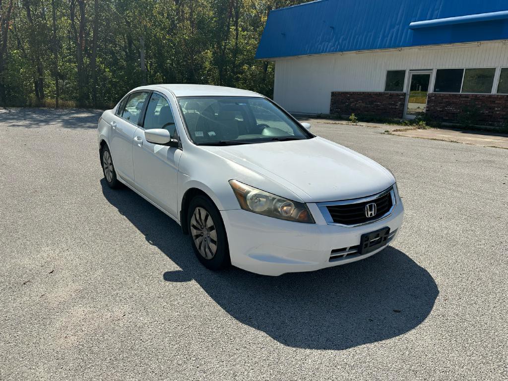 2009 Honda Accord Image 2