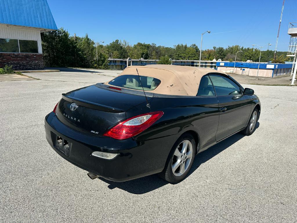 2007 Toyota Camry Image 4