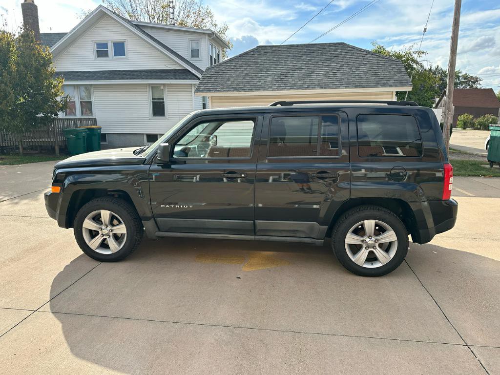 2011 Jeep Patriot Image 10