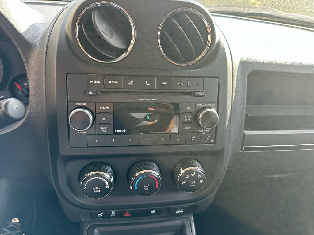 2011 Jeep Patriot Image 23