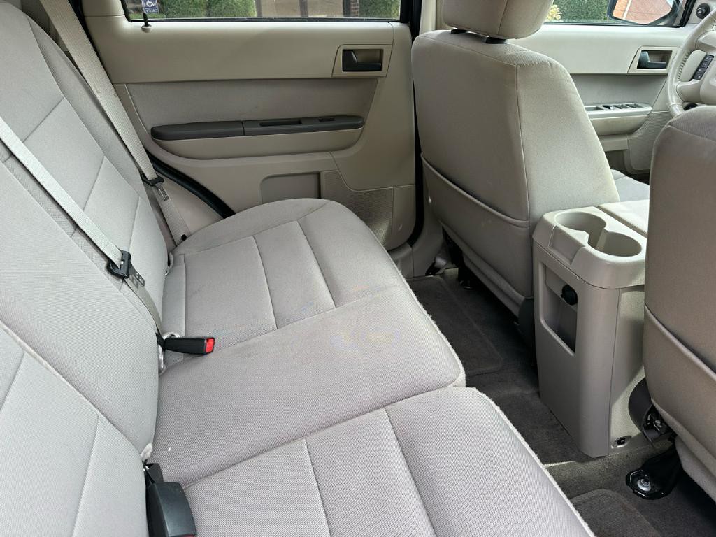 2012 Ford Escape Image 17