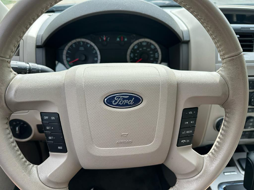 2012 Ford Escape Image 25