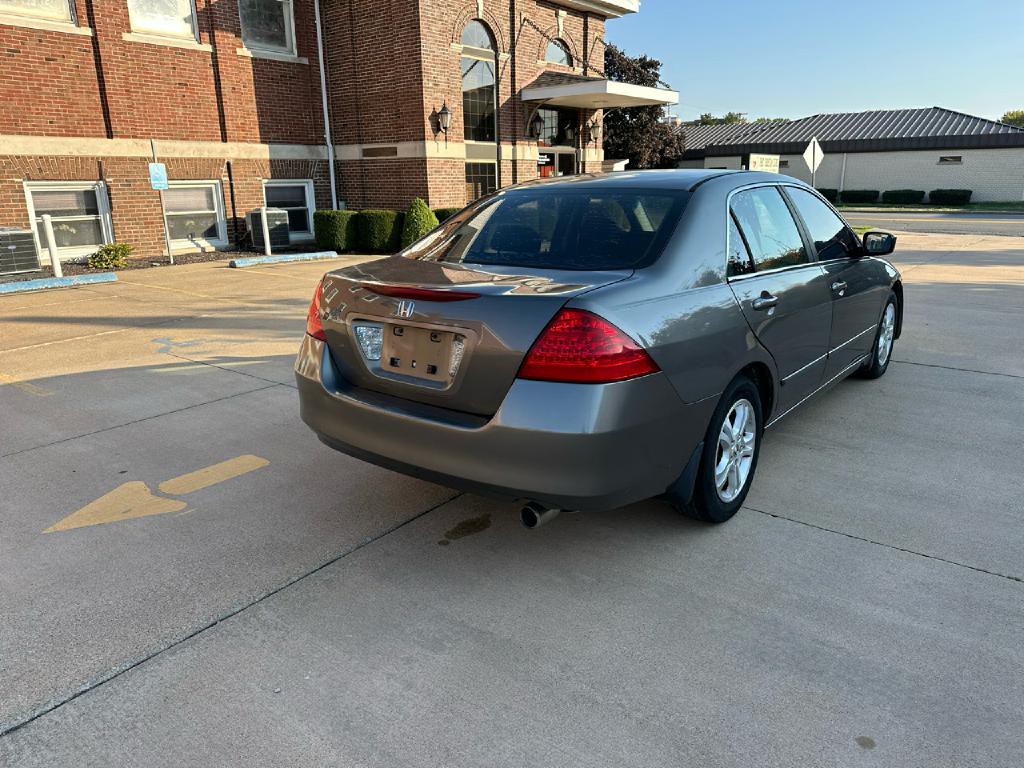 2006 Honda Accord Image 7