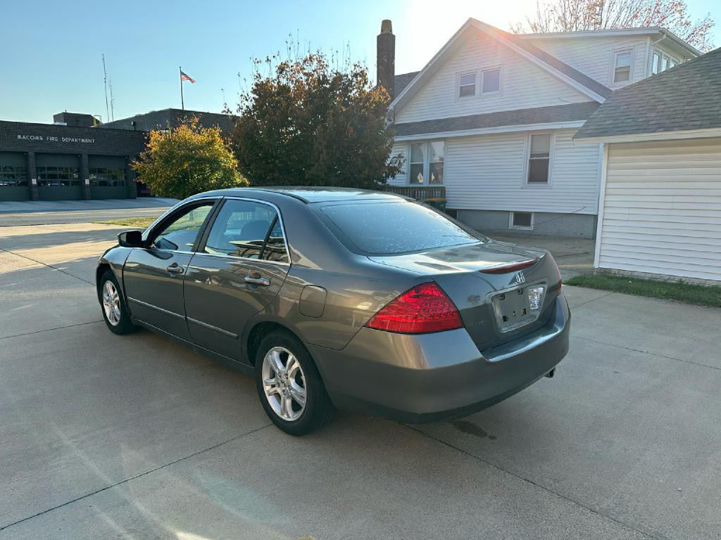 2006 Honda Accord Image 9