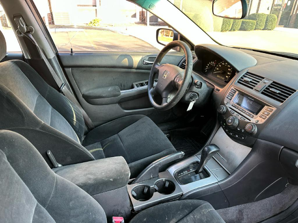 2006 Honda Accord Image 18